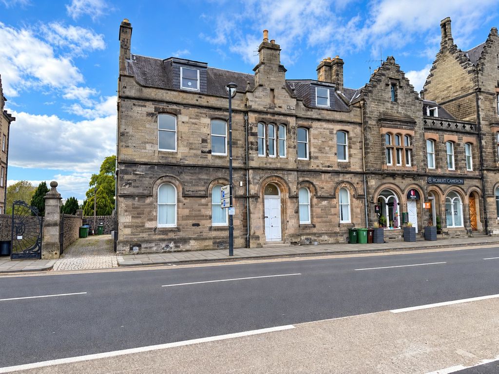 Tay Street